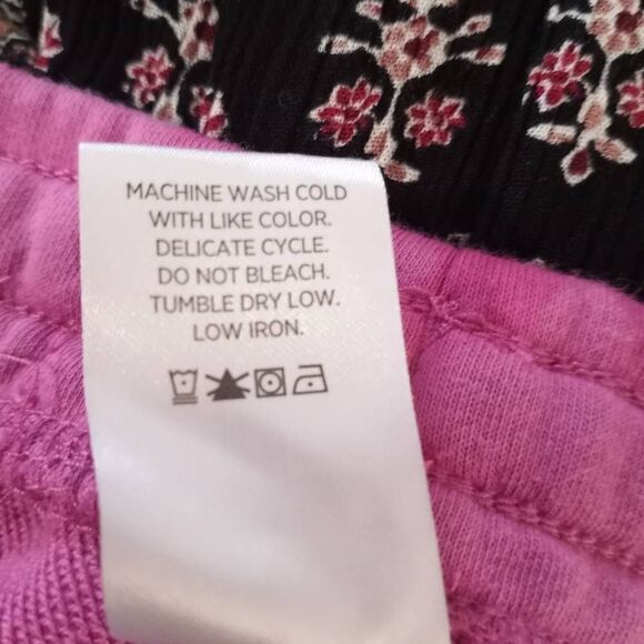 MEMBERS MARK PINK TIE DYE SHORTS SZ.XL NWT - Picture 9 of 10